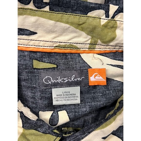 Quiksilver Mens Short Sleeve Hawaiian Shirt Size Large L Gray Tribal Hawaiian EU - Picture 6 of 8